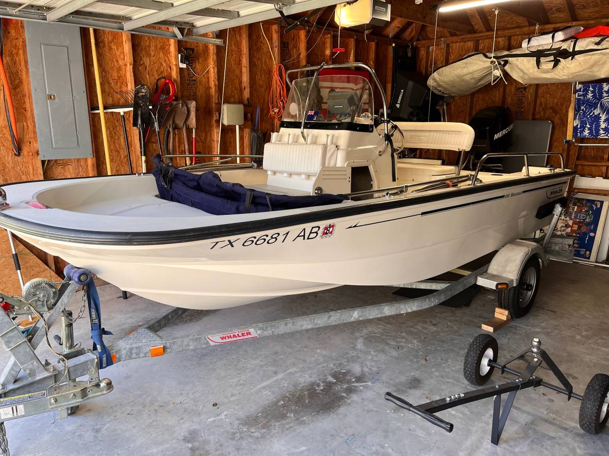 2006 Boston Whaler, Import USA — Foto 2 z 7