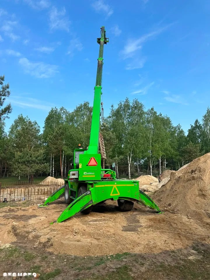 2016 Merlo 45.21, 7.300 mth, Import Auf Lager in der EU — Foto 4 z 10