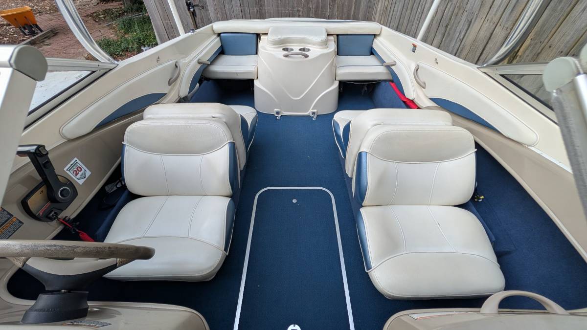2001 Bayliner, Import USA — Foto 7 z 12