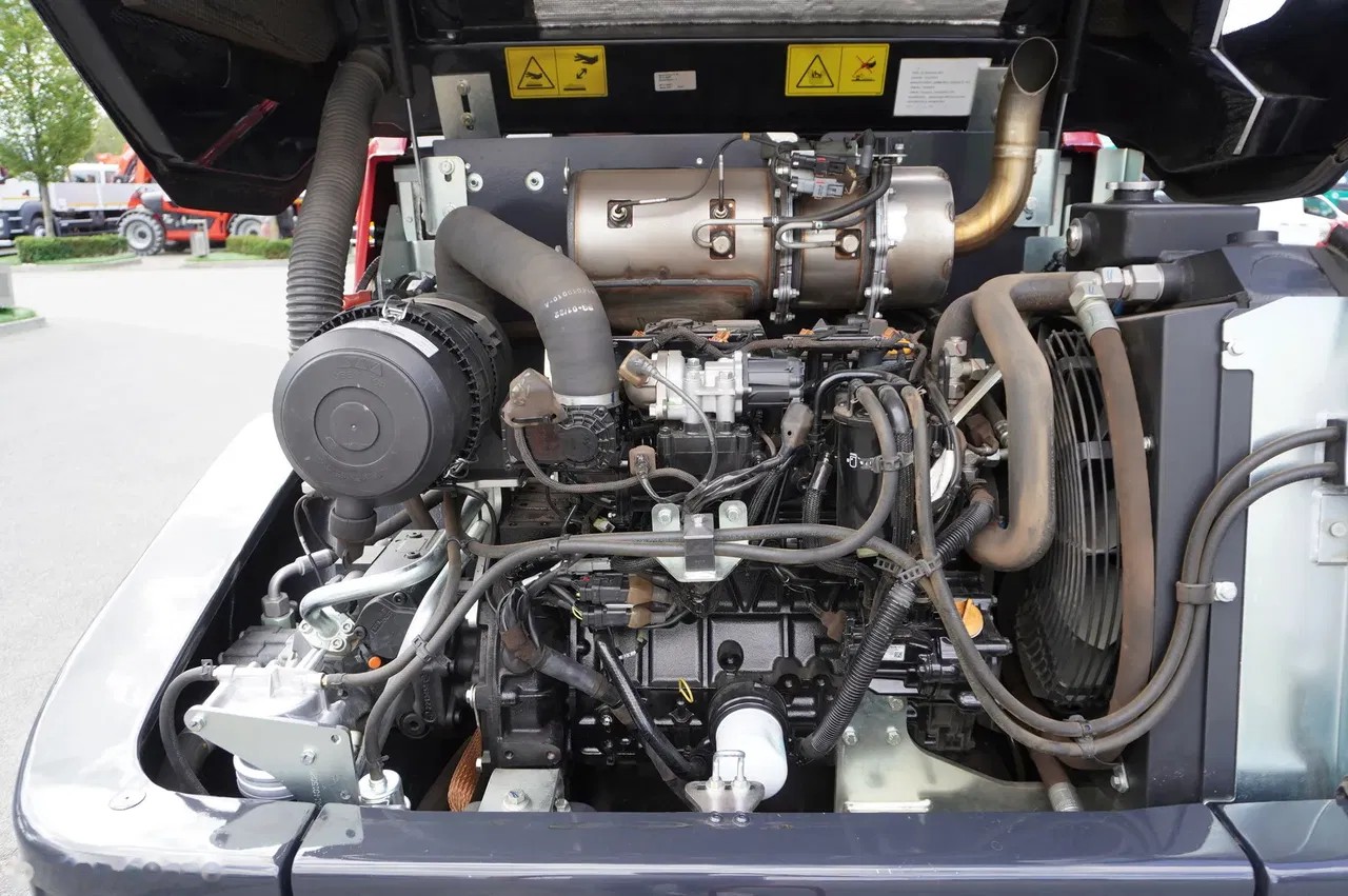 2023 Schaeff, 2.000 mth, Import Auf Lager in der EU — Foto 12 z 24