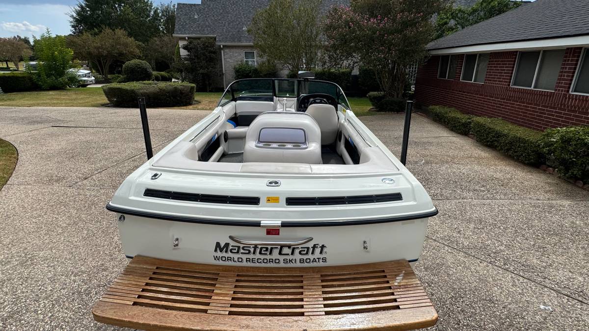 Ski boat, Import USA — Foto 3 z 12