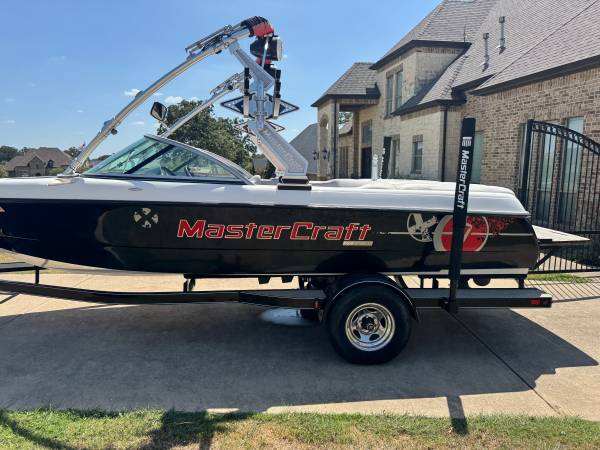 2009 MasterCraft, Import USA — Foto 3 z 12