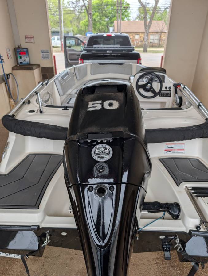 2021 Bayliner, Import USA — Foto 3 z 9