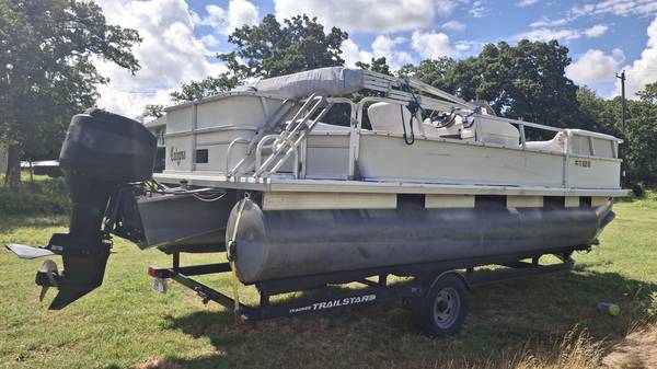 Tracker, Import USA — Foto 5 z 12