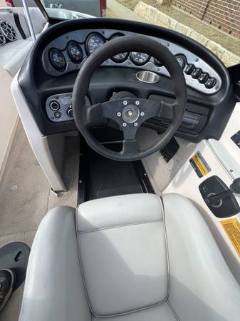 1999 Supra, Import USA — Foto 10 z 12
