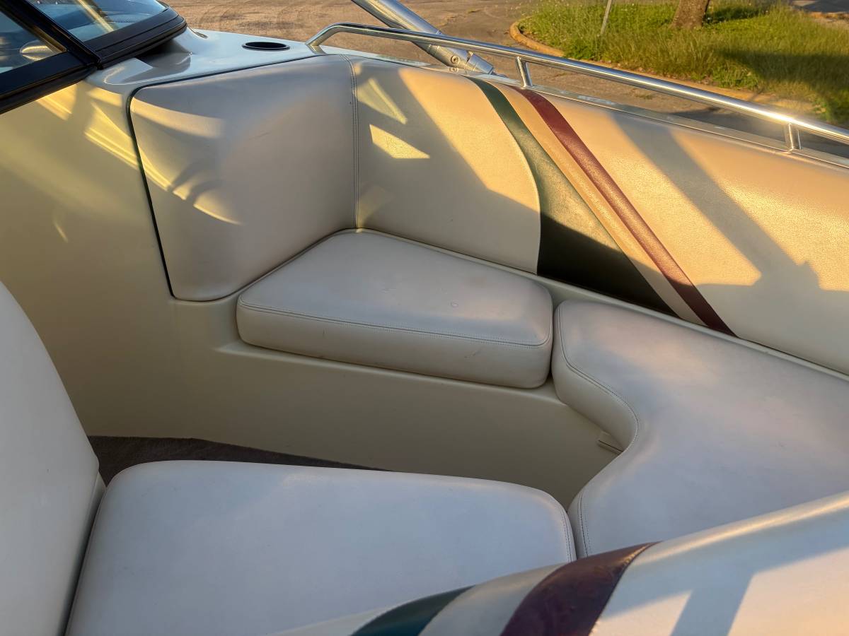 Malibu, Import USA — Foto 12 z 12