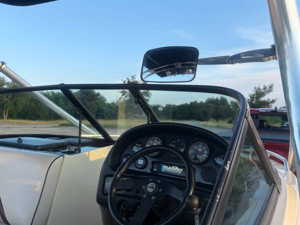 Malibu, Import USA — Foto 6 z 12