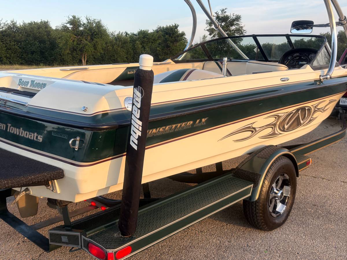 Malibu, Import USA — Foto 8 z 12
