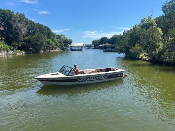 1984 Nautique, Import USA — Foto 1