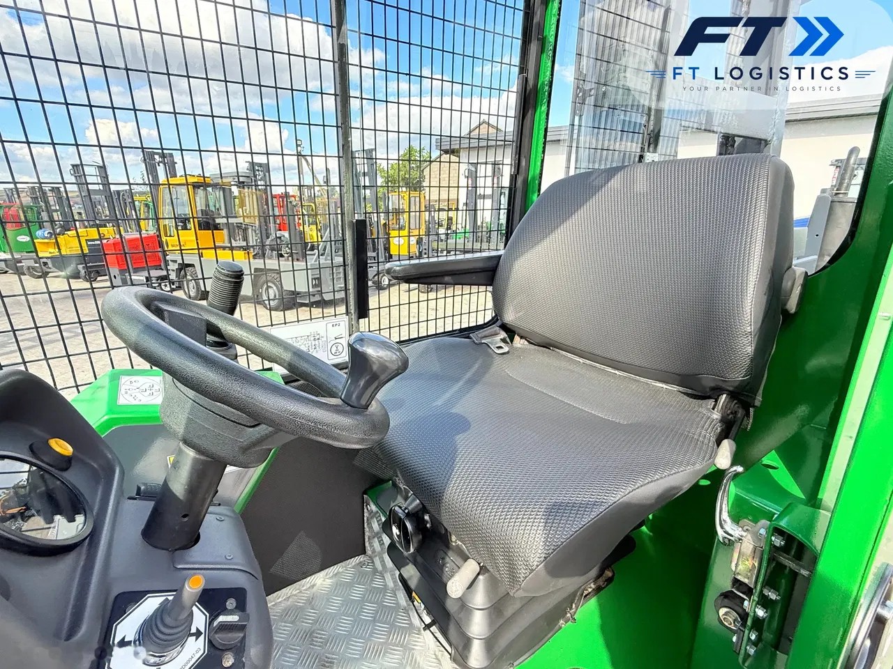2011 Combilift WÓZEK, 4.520 mth, Import Auf Lager in der EU — Foto 15 z 24