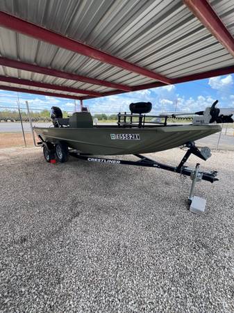 2022 Crestliner, Import USA — Foto 1