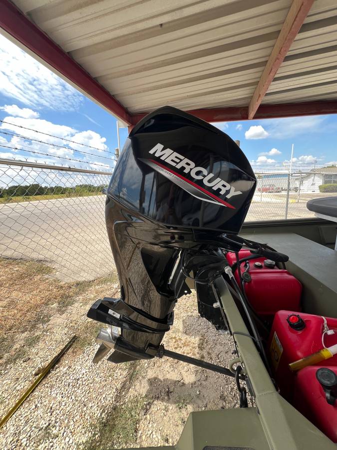 2022 Crestliner, Import USA — Foto 11 z 12