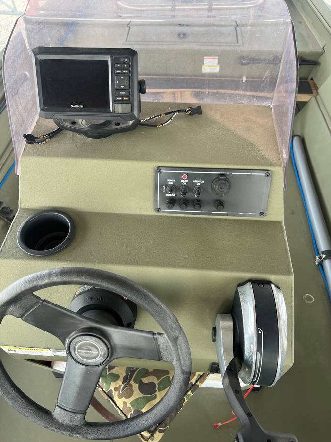 2022 Crestliner, Import USA — Foto 6 z 12
