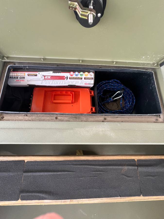 2022 Crestliner, Import USA — Foto 8 z 12
