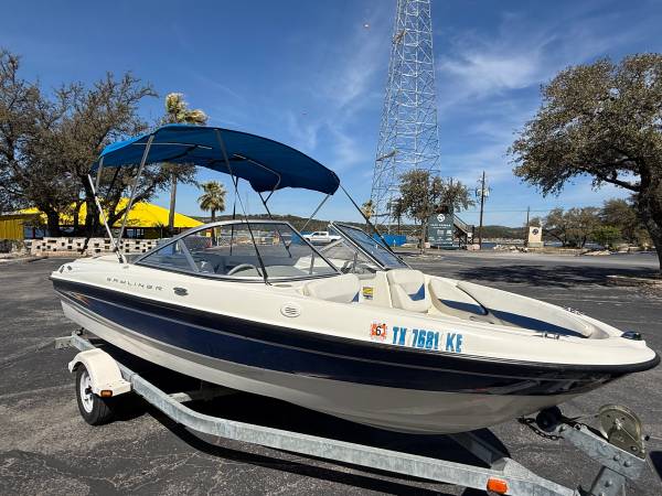2005 Bayliner, Import USA — Foto 2 z 12