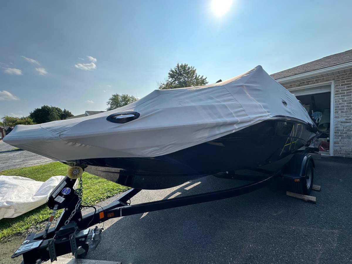 2015 Yamaha, Import USA — Foto 3 z 12
