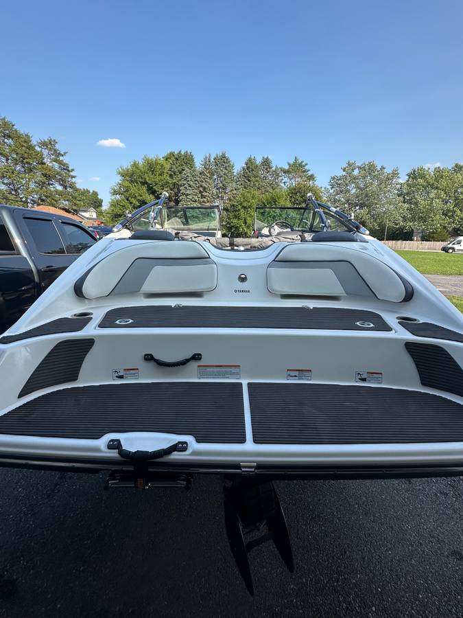 2015 Yamaha, Import USA — Foto 5 z 12