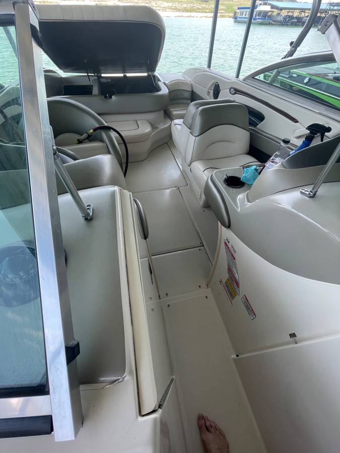2004 Sea Ray, Import USA — Foto 10 z 12