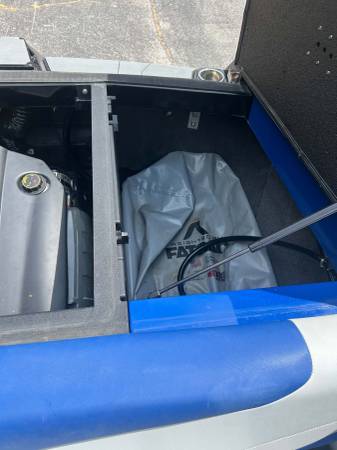 2021 Axis, Import USA — Foto 5 z 12