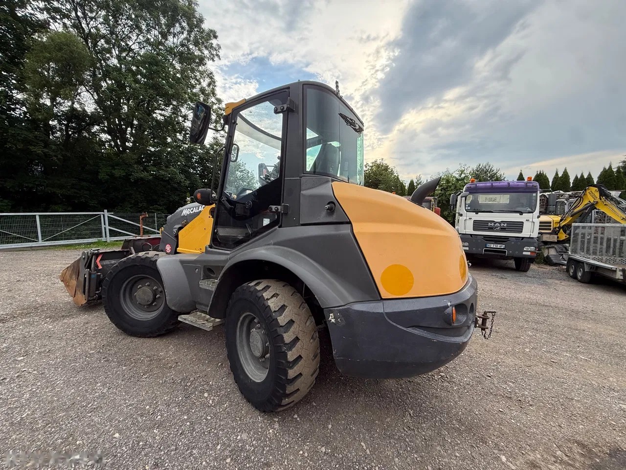 2017 Mecalac AS 700, 3.000 mth, Import Auf Lager in der EU — Foto 4 z 7