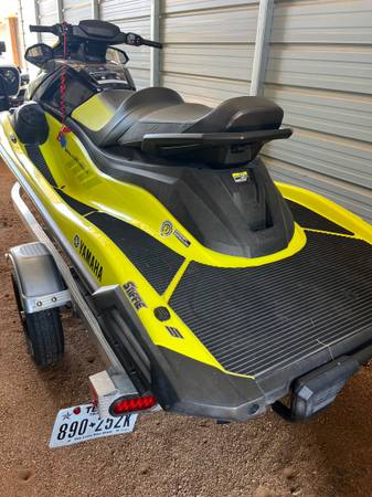 2021 Yamaha, Import USA — Foto 5 z 5