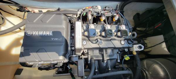 2017 Yamaha, Import USA — Foto 4 z 5