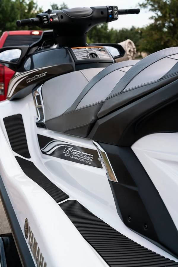 2015 Yamaha, Import USA — Foto 3 z 5
