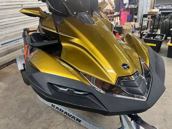 Kawasaki, Import USA — Foto 2 z 8