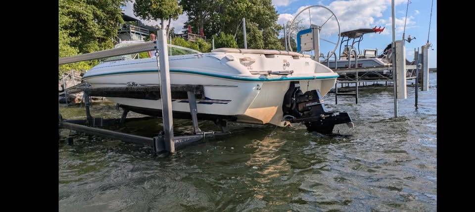 Sea Ray, Import USA — Foto 1