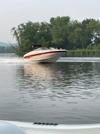 2001 Bayliner, Import USA — Foto 9 z 12