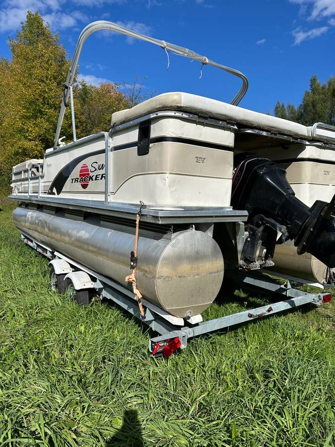 2000 Sun Tracker, Import USA — Foto 2 z 12