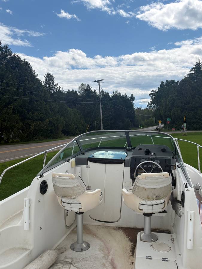 2000 Bayliner, Import USA — Foto 5 z 5