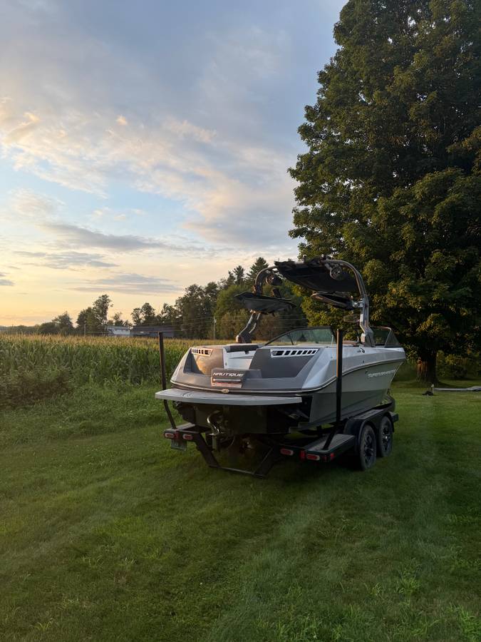 2021 Nautique, Import USA — Foto 3 z 9