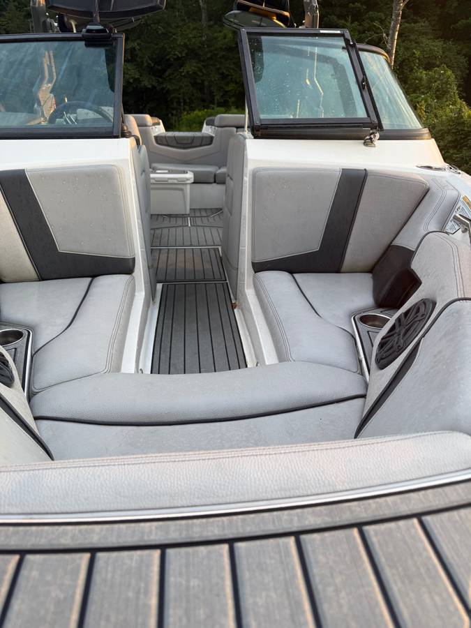 2021 Nautique, Import USA — Foto 9 z 9
