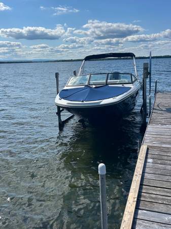 Sea Ray, Import USA — Foto 1