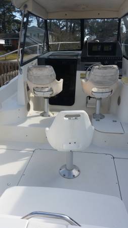 2000 Bayliner, Import USA — Foto 3 z 12