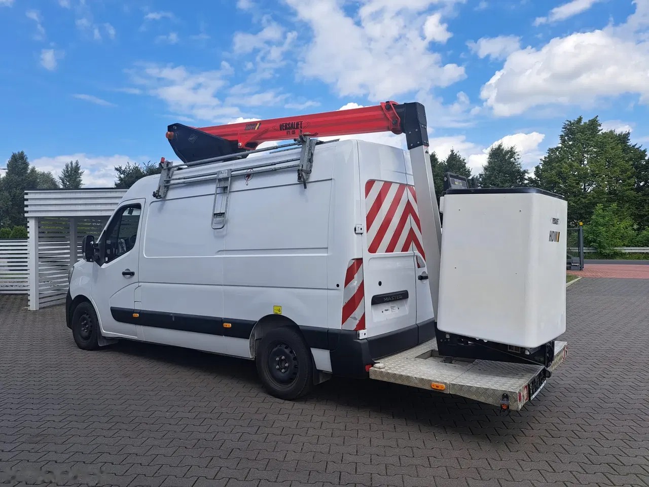 2021 Versalift VTL-, Import Auf Lager in der EU — Foto 4 z 6