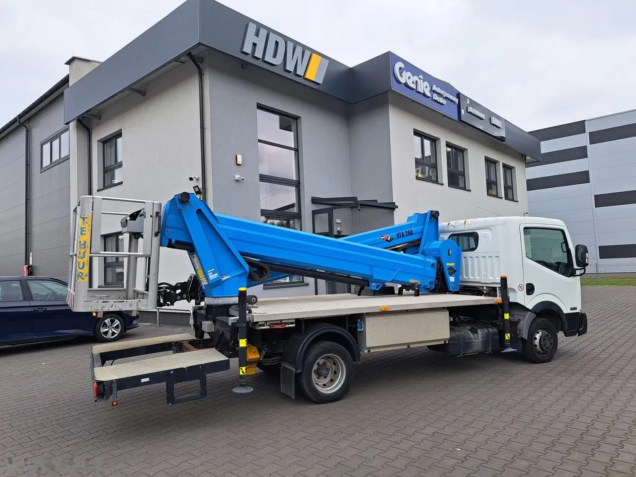 2016 Versalift VTX-240, 2.138 mth, Import Auf Lager in der EU — Foto 1