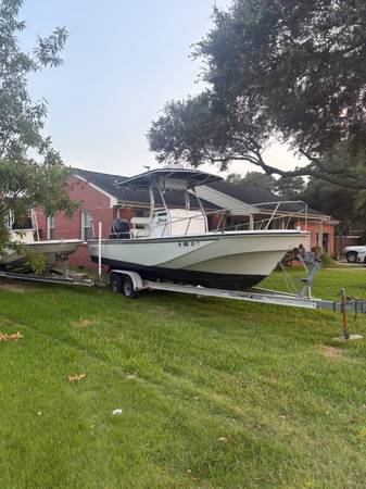 Boston Whaler, Import USA — Foto 2 z 9