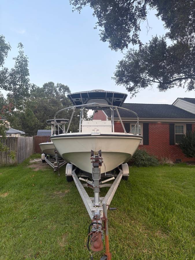 Boston Whaler, Import USA — Foto 4 z 9