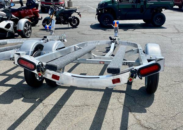 2017 Yamaha, Import USA — Foto 7 z 7