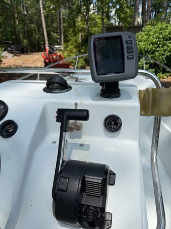 1993 Boston Whaler, Import USA — Foto 4 z 8
