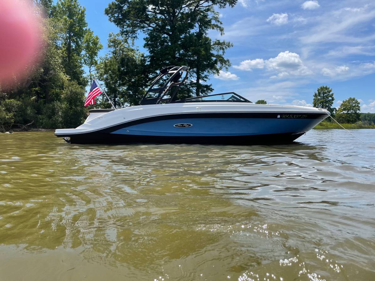 2022 Sea Ray, Import USA — Foto 3 z 12
