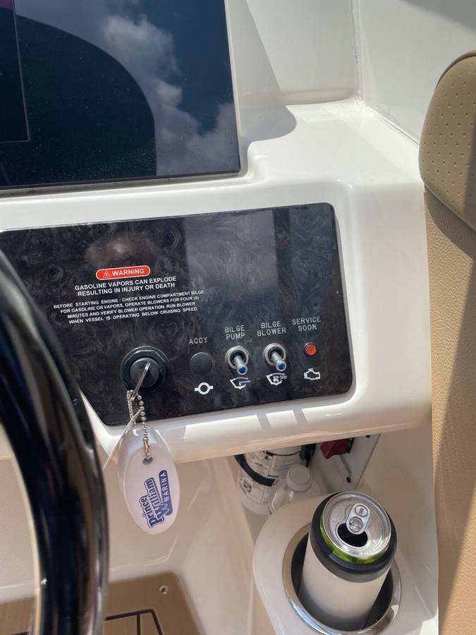 2022 Sea Ray, Import USA — Foto 8 z 12