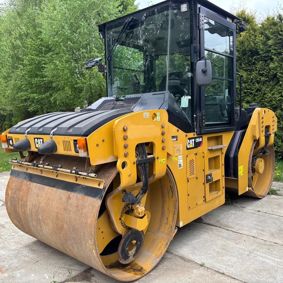 2016 Caterpillar, 5.000 mth, Import Auf Lager in der EU — Foto 16 z 23