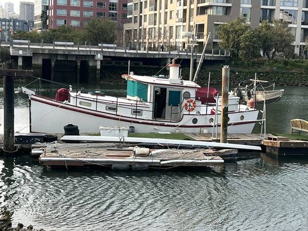 38’ Trawler, Import USA — Foto 1 | AMECAR 38’ Trawler, Import USA — Foto 1
