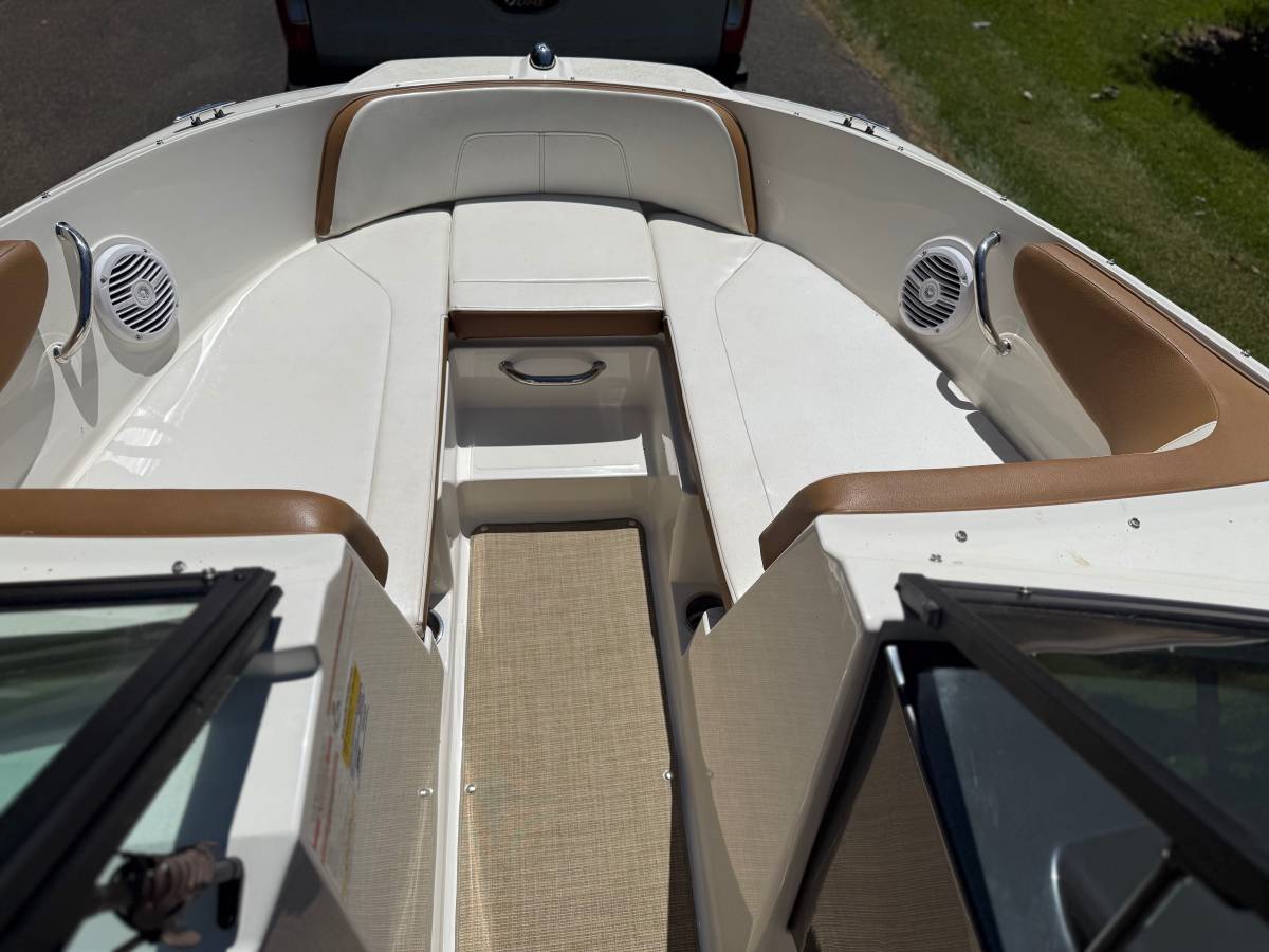2018 Sea Ray, Import USA — Foto 5 z 8