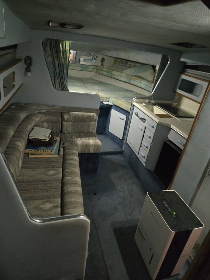 1989 Sea Ray, Import USA — Foto 3 z 12