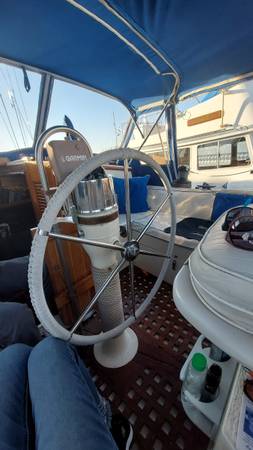 Boston Whaler, Import USA — Foto 11 z 12
