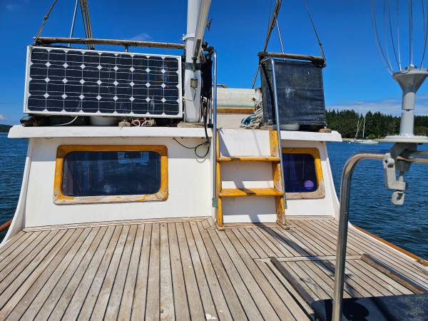 1977 36ft Puget Trawler, Import USA — Foto 8 z 12